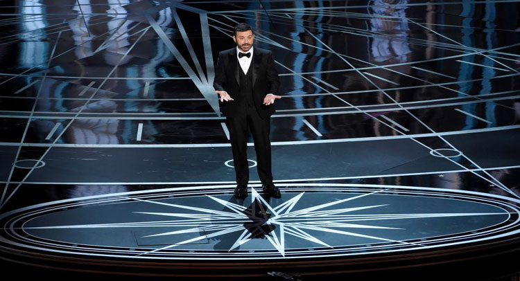 Pics: Oscars 2017 के रेड कार्पेट पर इस अंदाज में दिखे सितारे Pics: Oscars 2017 के रेड कार्पेट पर इस अंदाज में दिखे सितारे