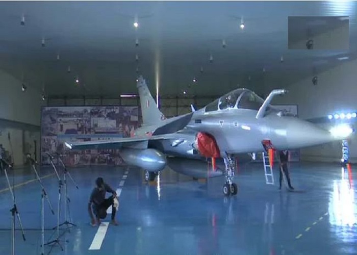 ऐसे हुई राफेल की IAF में एंट्री, देखें तस्वीरें..... ऐसे हुई राफेल की IAF में एंट्री, देखें तस्वीरें.....