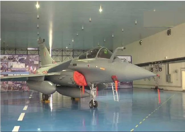 ऐसे हुई राफेल की IAF में एंट्री, देखें तस्वीरें..... ऐसे हुई राफेल की IAF में एंट्री, देखें तस्वीरें.....