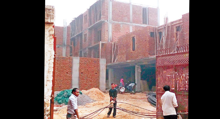 NGT के आदेश ताक पर, रिश्वत लेकर खुलेआम हो रहा है निर्माण NGT के आदेश ताक पर, रिश्वत लेकर खुलेआम हो रहा है निर्माण