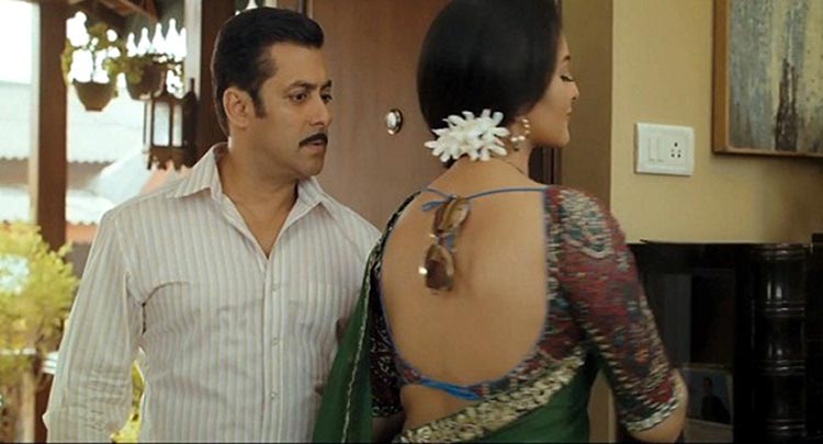 सलमान खान से झगड़े पर सोनाक्षी ने साधी चुप्पी सलमान खान से झगड़े पर सोनाक्षी ने साधी चुप्पी