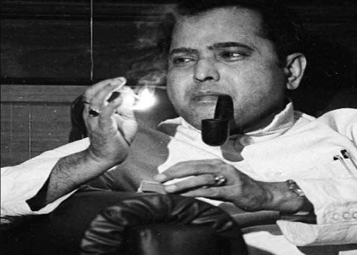 देश के पूर्व राष्ट्रपति प्रणब मुखर्जी की यादें.... देखें इन तस्वीरों में.... देश के पूर्व राष्ट्रपति प्रणब मुखर्जी की यादें.... देखें इन तस्वीरों में....