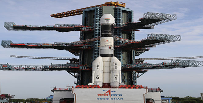 ISRO में ग्रैजुएट के लिए निकली नौकरी, जानिए क्या है शुरुआती सैलरी ISRO में ग्रैजुएट के लिए निकली नौकरी, जानिए क्या है शुरुआती सैलरी