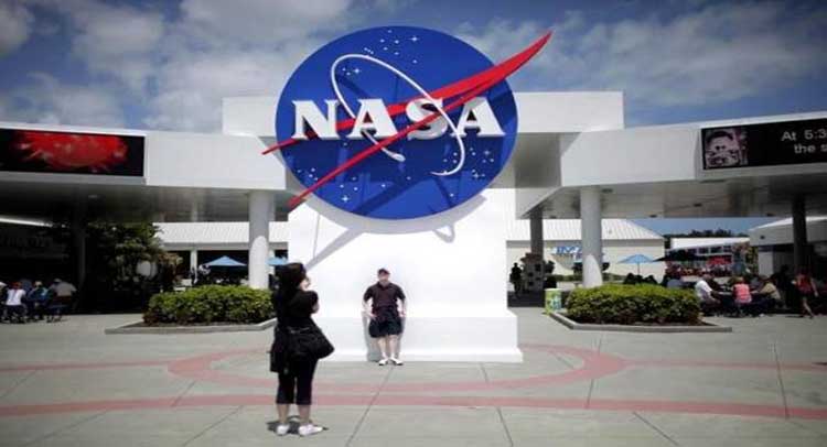 NASA के 12 नए अंतरिक्ष यात्रियों में एक भारतीय मूल के नागरिक भी शामिल NASA के 12 नए अंतरिक्ष यात्रियों में एक भारतीय मूल के नागरिक भी शामिल