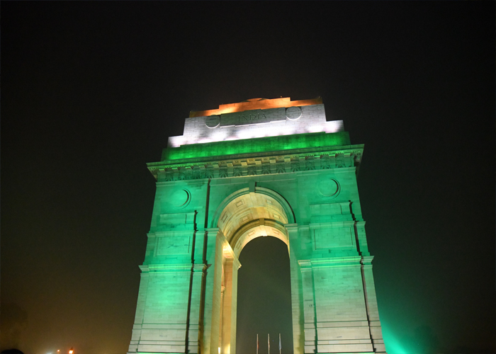 गणतंत्र दिवस पर कुछ इस तरह से तिरंगे में रम जाता है भारत गणतंत्र दिवस पर कुछ इस तरह से तिरंगे में रम जाता है भारत