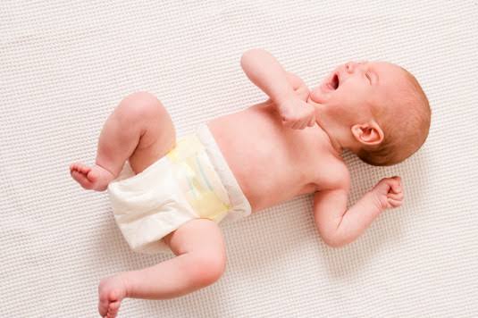 तो बच्चा इसलिए भी रोता है, यहां जाने सारी वजह - how to take care of new  born baby