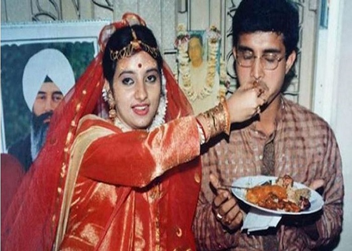 Bday Special: सौरव गांगुली को 2 बार करनी पड़ी थी शादी,तस्वीरों में देखें लव स्टोरी.... Bday Special: सौरव गांगुली को 2 बार करनी पड़ी थी शादी,तस्वीरों में देखें लव स्टोरी....