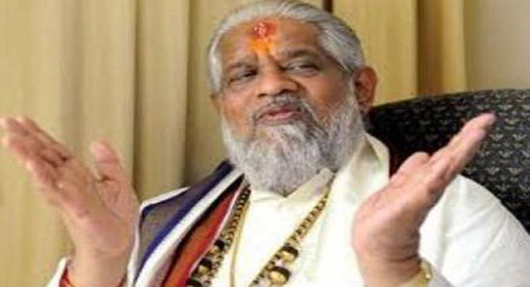नरसिम्हा राव दौर में चर्चित तांत्रिक चंद्रास्वामी का निधन, जानिए इनकी खास बातें नरसिम्हा राव दौर में चर्चित तांत्रिक चंद्रास्वामी का निधन, जानिए इनकी खास बातें