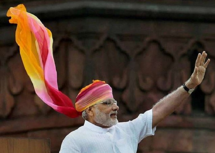 बीते 6 सालों में PM MODI ने पहने 15 अगस्त पर इन रंगों के साफे, देखें तस्वीरें... बीते 6 सालों में PM MODI ने पहने 15 अगस्त पर इन रंगों के साफे, देखें तस्वीरें...