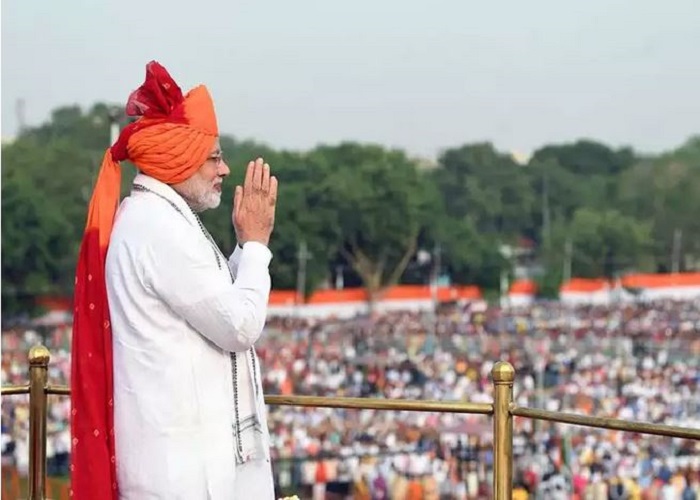 बीते 6 सालों में PM MODI ने पहने 15 अगस्त पर इन रंगों के साफे, देखें तस्वीरें... बीते 6 सालों में PM MODI ने पहने 15 अगस्त पर इन रंगों के साफे, देखें तस्वीरें...