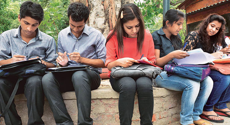 अब कई यूनिवर्सिटी नहीं लिख पाएंगी नाम के आगे ''विश्वविद्यालय'', हो सकती है कार्रवाई अब कई यूनिवर्सिटी नहीं लिख पाएंगी नाम के आगे ''विश्वविद्यालय'', हो सकती है कार्रवाई