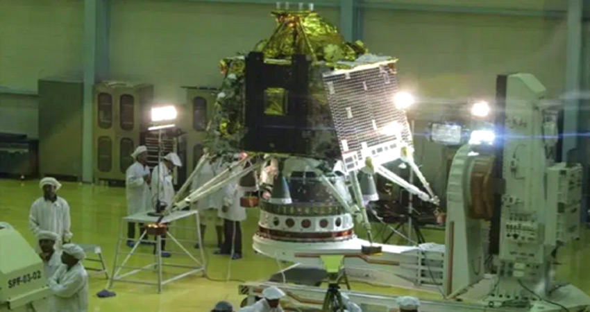 #VikramLander से संपर्क टूटने के कारणों का विश्लेषण कर रही है समिति: ISRO #VikramLander से संपर्क टूटने के कारणों का विश्लेषण कर रही है समिति: ISRO