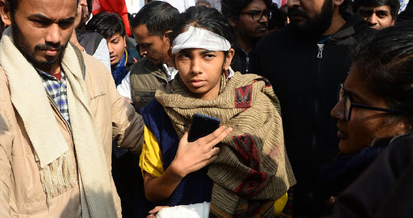 JNUSU समेत तीन लोगों से दिल्ली पुलिस की टीम ने की पूछताछ JNUSU समेत तीन लोगों से दिल्ली पुलिस की टीम ने की पूछताछ
