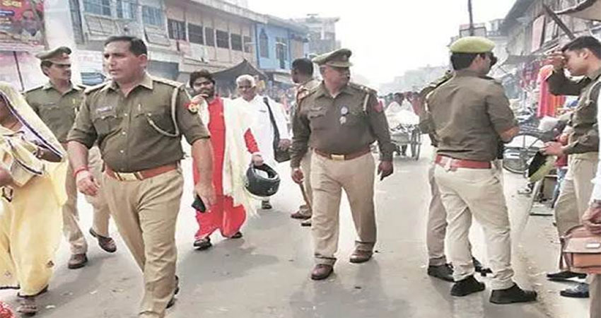 अयोध्या विवाद: यूपी में सुरक्षा कड़ी, सिविल डिफेंस फार्मूला लागू अयोध्या विवाद: यूपी में सुरक्षा कड़ी, सिविल डिफेंस फार्मूला लागू