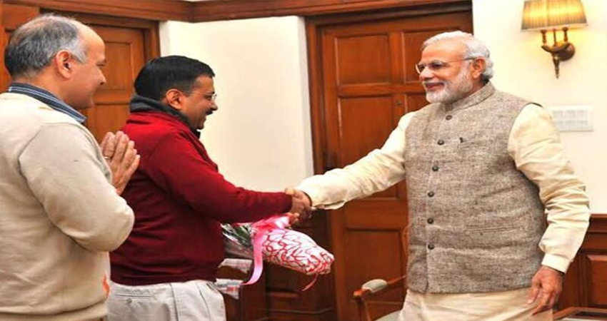 शपथग्रहण पर पीएम मोदी ने दी बधाई तो बोले केजरीवाल- काश आप यहां होते... शपथग्रहण पर पीएम मोदी ने दी बधाई तो बोले केजरीवाल- काश आप यहां होते...