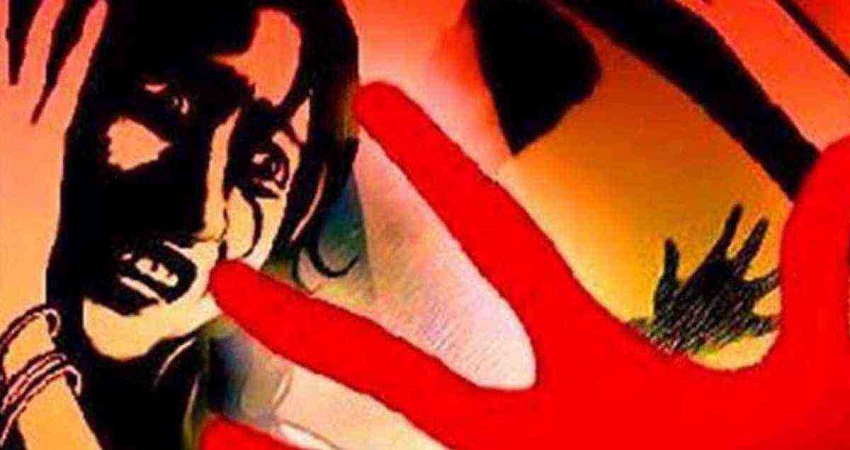 Badaun gang rape case: पकड़ा गया मुख्य आरोेपी, अपने चेले के घर में ली थी पनाह Badaun gang rape case: पकड़ा गया मुख्य आरोेपी, अपने चेले के घर में ली थी पनाह