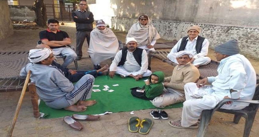 टीकरी बॉर्डर से सटे गांवों के किसान आए कृषि कानूनों के समर्थन में, कही ये बात टीकरी बॉर्डर से सटे गांवों के किसान आए कृषि कानूनों के समर्थन में, कही ये बात
