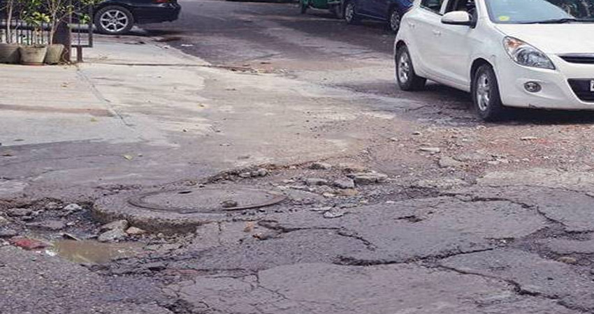 MCD की सड़कें सुधारेगी सरकार! शहरी विकास विभाग ने जारी की Guidelines MCD की सड़कें सुधारेगी सरकार! शहरी विकास विभाग ने जारी की Guidelines