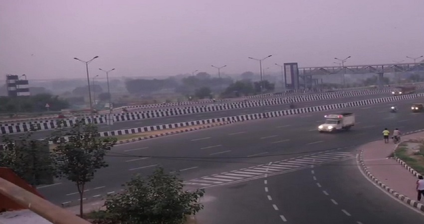प्रदूषण की चपेट में आई दिल्ली! हवा हुई और खराब, सुबह-सुबह बढ़ने लगी धुंध प्रदूषण की चपेट में आई दिल्ली! हवा हुई और खराब, सुबह-सुबह बढ़ने लगी धुंध