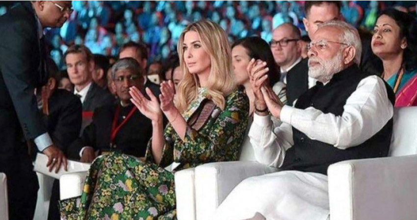 भारत-अमेरिका मैत्री संबंधों के समर्थन में इवांका ने किया ट्वीट, पीएम मोदी के साथ साझा की तस्वीर भारत-अमेरिका मैत्री संबंधों के समर्थन में इवांका ने किया ट्वीट, पीएम मोदी के साथ साझा की तस्वीर