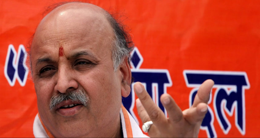 PM मोदी से चल रहे नाराज, आज से अनिश्चितकालीन अनशन पर बैठे प्रवीण तोगड़िया PM मोदी से चल रहे नाराज, आज से अनिश्चितकालीन अनशन पर बैठे प्रवीण तोगड़िया