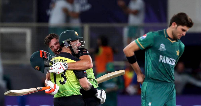 T20 world cup 2021: वेड के छक्कों ने PAK को किया बाहर, आस्ट्रेलिया फाइनल में T20 world cup 2021: वेड के छक्कों ने PAK को किया बाहर, आस्ट्रेलिया फाइनल में