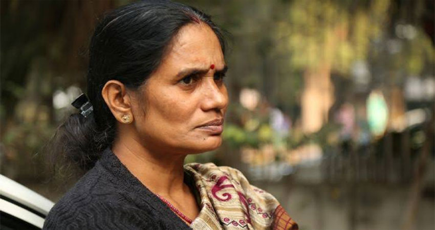 निर्भया की मां ने कहा, ‘एनकाउंटर सही, नहीं होनी चाहिए जांच’ निर्भया की मां ने कहा, ‘एनकाउंटर सही, नहीं होनी चाहिए जांच’