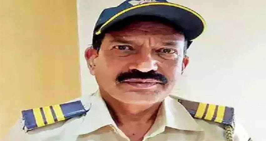 1000 ‘लापता’ लोगों को ढूंढ चुका कांस्टेबल पांडे 1000 ‘लापता’ लोगों को ढूंढ चुका कांस्टेबल पांडे