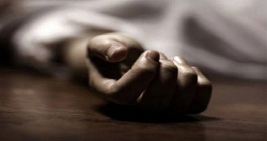मध्य प्रदेश: पांच साल की पोती की इस छोटी से बात पर दादी ने एसिड पीकर दे दी जान मध्य प्रदेश: पांच साल की पोती की इस छोटी से बात पर दादी ने एसिड पीकर दे दी जान