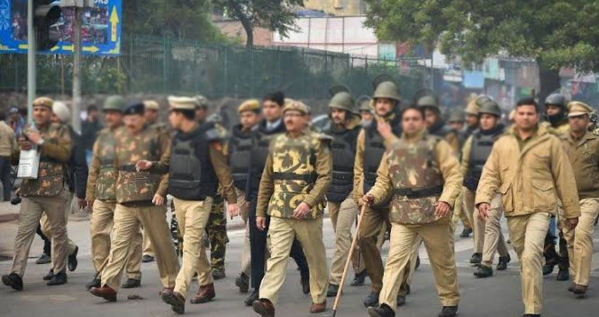 बवानिया गिरोह का 50 हजार का ईनामी शार्प शूटर धरा गया बवानिया गिरोह का 50 हजार का ईनामी शार्प शूटर धरा गया