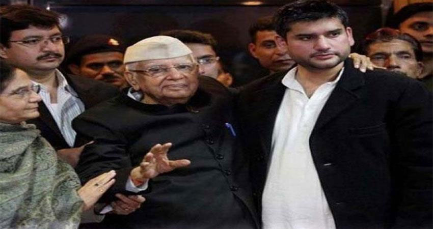 रोहित तिवारी मर्डर केस में अहम खुलासा, CCTV कैमरों में मिली खराबी रोहित तिवारी मर्डर केस में अहम खुलासा, CCTV कैमरों में मिली खराबी
