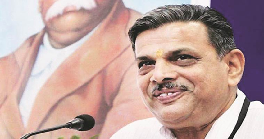 #MeToo के समर्थन में आया RSS, पद से हट सकते हैं एम.जे.अकबर! #MeToo के समर्थन में आया RSS, पद से हट सकते हैं एम.जे.अकबर!