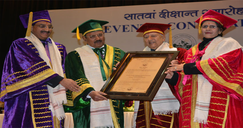 गढ़वाल विवि दीक्षांत समारोह बोले निशंक- संस्कार युक्त होगी नई शिक्षा नीति गढ़वाल विवि दीक्षांत समारोह बोले निशंक- संस्कार युक्त होगी नई शिक्षा नीति