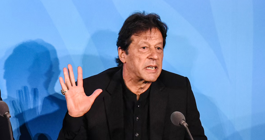 PAK: इमरान सरकार के बिगड़े हालात, आज सामूहिक इस्तीफा दे सकते हैं सभी विपक्षी सांसद और विधायक PAK: इमरान सरकार के बिगड़े हालात, आज सामूहिक इस्तीफा दे सकते हैं सभी विपक्षी सांसद और विधायक
