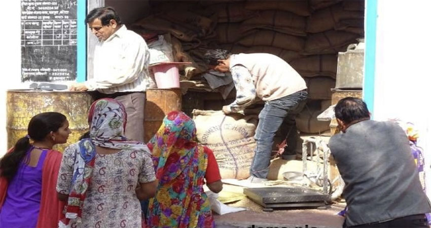 दिल्ली सरकार का बड़ा फैसला- 5 जून से बिना राशन कार्ड वालों को मिलेगा मुफ्त राशन दिल्ली सरकार का बड़ा फैसला- 5 जून से बिना राशन कार्ड वालों को मिलेगा मुफ्त राशन