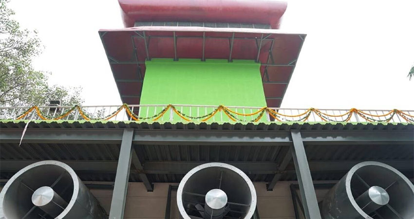दिल्ली के कनॉट प्लेस में लगा स्मॉग टावर 80 प्रतिशत तक हवा को कर रहा साफ दिल्ली के कनॉट प्लेस में लगा स्मॉग टावर 80 प्रतिशत तक हवा को कर रहा साफ