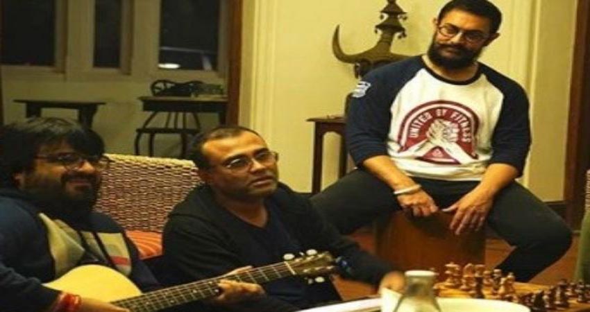 Laal Singh Chaddha के म्यूजिक से बेहद खुश हैं आमिर खान, दोस्तों को सुनाने की जता रहे इच्छा Laal Singh Chaddha के म्यूजिक से बेहद खुश हैं आमिर खान, दोस्तों को सुनाने की जता रहे इच्छा