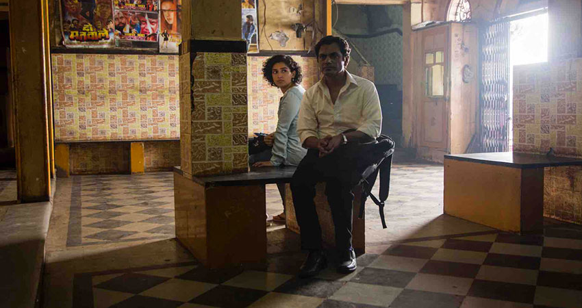 नवाजुद्दीन और सान्या की 'फोटोग्राफ' देखने जा रहे हैं तो पहले पढ़ें ये Review नवाजुद्दीन और सान्या की 'फोटोग्राफ' देखने जा रहे हैं तो पहले पढ़ें ये Review