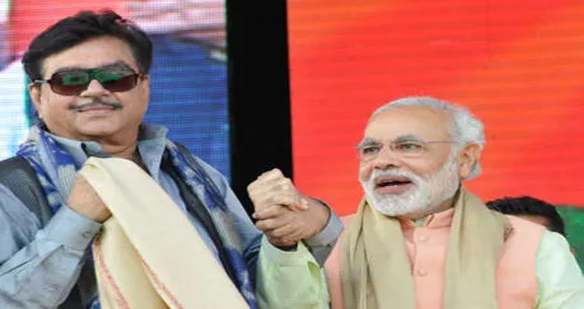 #HowdyModi की शत्रुघ्न सिन्हा ने की तारीफ, ऋषि कपूर ने कहा- प्राउड ऑफ इंडिया #HowdyModi की शत्रुघ्न सिन्हा ने की तारीफ, ऋषि कपूर ने कहा- प्राउड ऑफ इंडिया