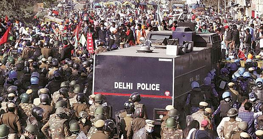 किसान की मुसीबत, अफसरशाही और सरकार की फजीहत किसान की मुसीबत, अफसरशाही और सरकार की फजीहत