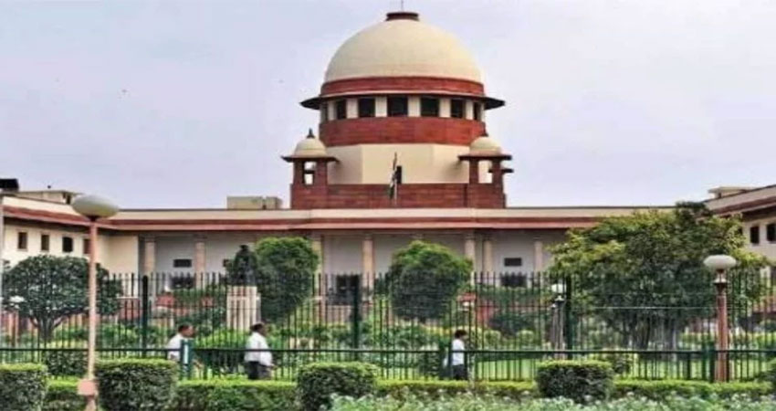 SC-ST Act को सुप्रीम कोर्ट की हरी झंडीः बिना जांच के पुलिस करेगी गिरफ्तार, नहीं होगी बेल SC-ST Act को सुप्रीम कोर्ट की हरी झंडीः बिना जांच के पुलिस करेगी गिरफ्तार, नहीं होगी बेल