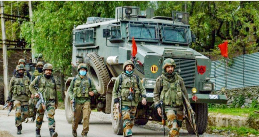 J-K: सेना ने पुंछ सेक्टर में LOC पर घुसपैठ की कोशिश किया नाकाम, एक आतंकी ढेर J-K: सेना ने पुंछ सेक्टर में LOC पर घुसपैठ की कोशिश किया नाकाम, एक आतंकी ढेर