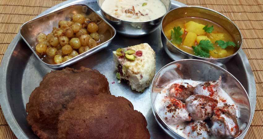 #Navaratri2018: व्रत में रखें इन जरुरी बातों का ध्यान, वजन घटाने में मिलेगी मदद #Navaratri2018: व्रत में रखें इन जरुरी बातों का ध्यान, वजन घटाने में मिलेगी मदद