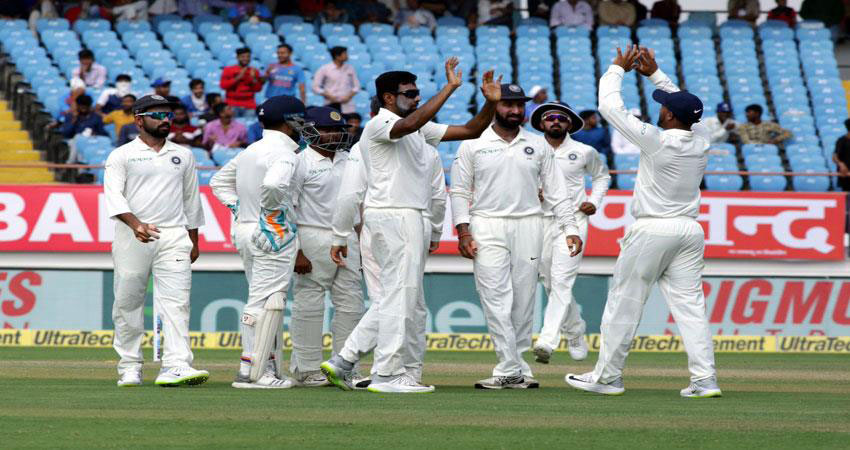 INDvWI: दूसरे टेस्ट के लिए हुआ भारतीय टीम का ऐलान, इस खिलाड़ी को नहीं मिला मौका INDvWI: दूसरे टेस्ट के लिए हुआ भारतीय टीम का ऐलान, इस खिलाड़ी को नहीं मिला मौका