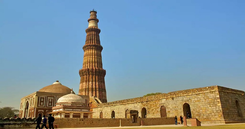 हिंदू और जैन कुतुब मीनार में मांग रहे पूजा का अधिकार, साक्ष्य के साथ किया मंदिर होने का दावा हिंदू और जैन कुतुब मीनार में मांग रहे पूजा का अधिकार, साक्ष्य के साथ किया मंदिर होने का दावा