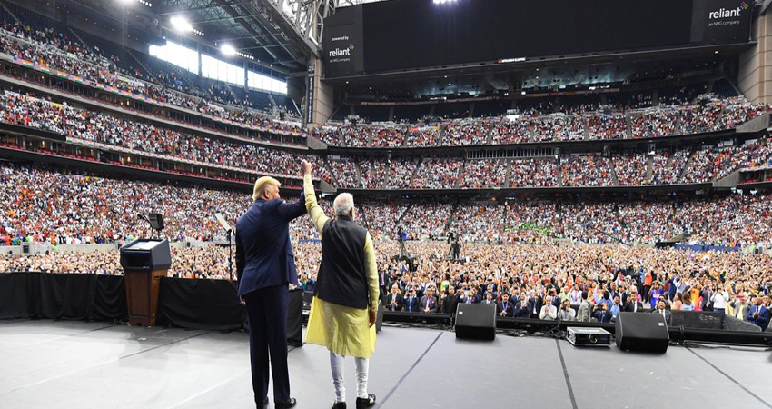 #HowdyModi: ह्यूस्टन को भाए और पूरी दुनिया में छाए, मेगा शो की 10 प्रमुख बातें #HowdyModi: ह्यूस्टन को भाए और पूरी दुनिया में छाए, मेगा शो की 10 प्रमुख बातें