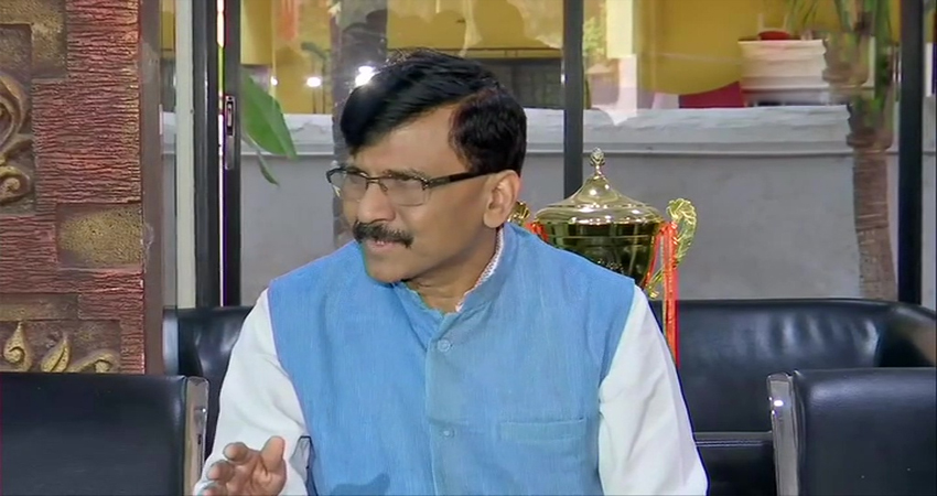 गैंगस्टर करीम लाला से मिलती थी इंदिरा गांधी- कह कर पलटे राउत, दी ये सफाई गैंगस्टर करीम लाला से मिलती थी इंदिरा गांधी- कह कर पलटे राउत, दी ये सफाई