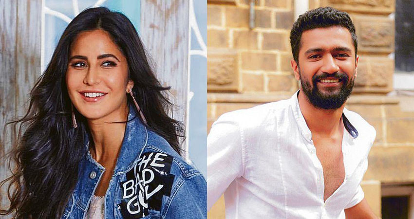 Vicky Katrina Wedding: कुछ देर में परिवार संग राजस्थान रवाना होंगे कपल, देखें वीडियो Vicky Katrina Wedding: कुछ देर में परिवार संग राजस्थान रवाना होंगे कपल, देखें वीडियो
