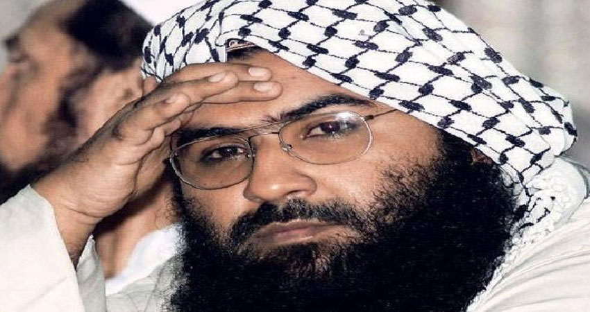जैश- ए- मोहम्मद को पारिवारिक कारोबार की तरह चलाता है मसूद अजहर, पढ़िए ये रिपोर्ट जैश- ए- मोहम्मद को पारिवारिक कारोबार की तरह चलाता है मसूद अजहर, पढ़िए ये रिपोर्ट