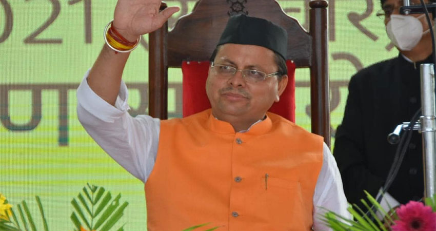 प्रधानमंत्री से मुलाकात को दिल्ली पहुंचे CM पुष्कर सिंह धामी प्रधानमंत्री से मुलाकात को दिल्ली पहुंचे CM पुष्कर सिंह धामी